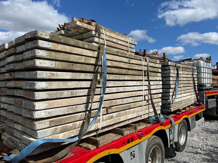 Large Scaffolding Set (8-10 weeks time availability)