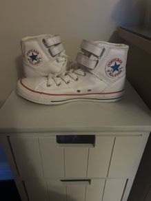 Brand new leather converse