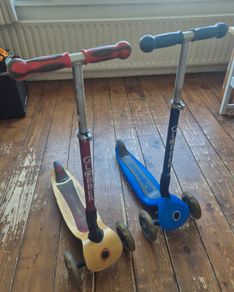 Globber kids scooters x 2