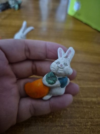 Vintage Ceramic Bunnies x3