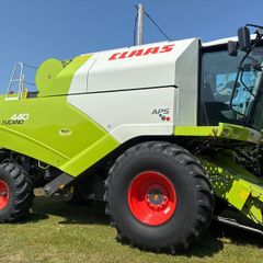 Claas Tucanno440