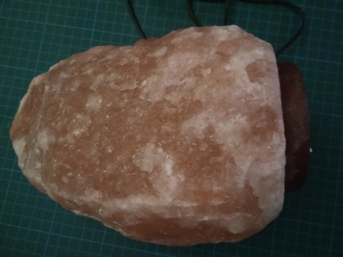 Himalayan Salt lamp with USB plug