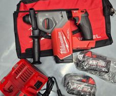 Milwaukee M18FH Fuel Sds-plus Hammer Drill Kit