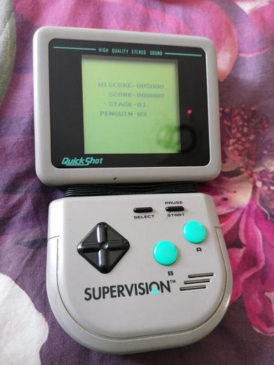 console retro Watara 1992