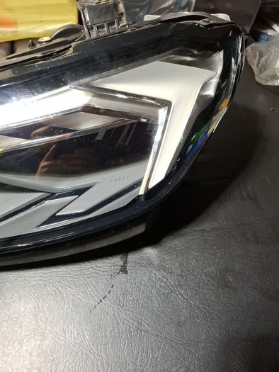 audi a1 2021 passenger side headlight