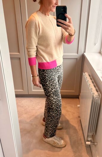 Leopard jeans