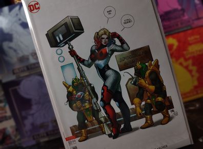 Harley Quinn ! Issue #45 ! Frank Cho Variant Cover ! 2018 ! by DC Comics !