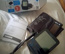 Blood pressure monitor