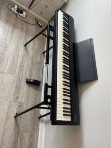 Roland FP-30X keyboard