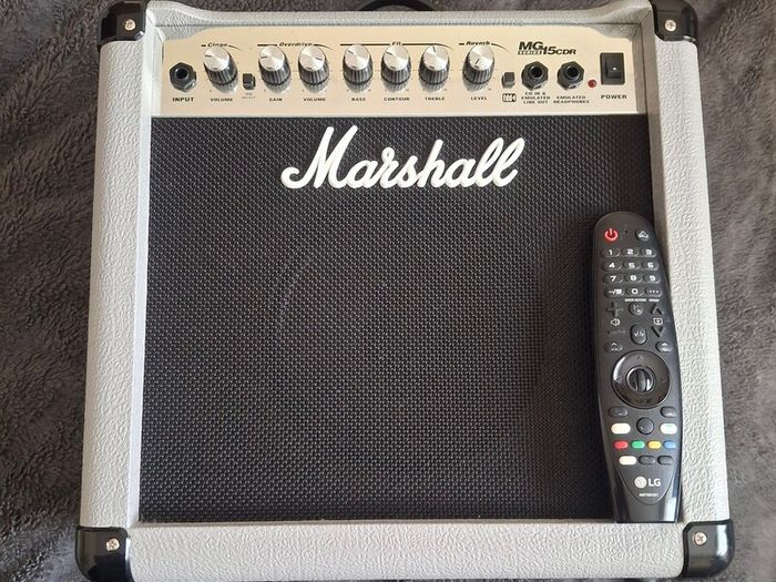 Marshall MG15CDR 15-Watt Amplifier