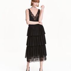 H&M Black Lace V-neck Tiered Pleated Dress