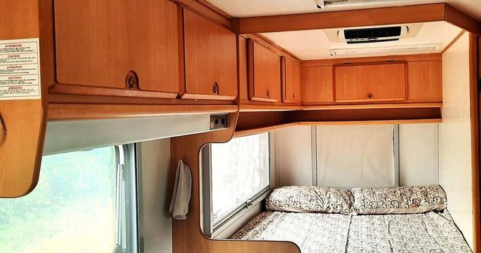 Campervan Rimor 6 Berth  96k km