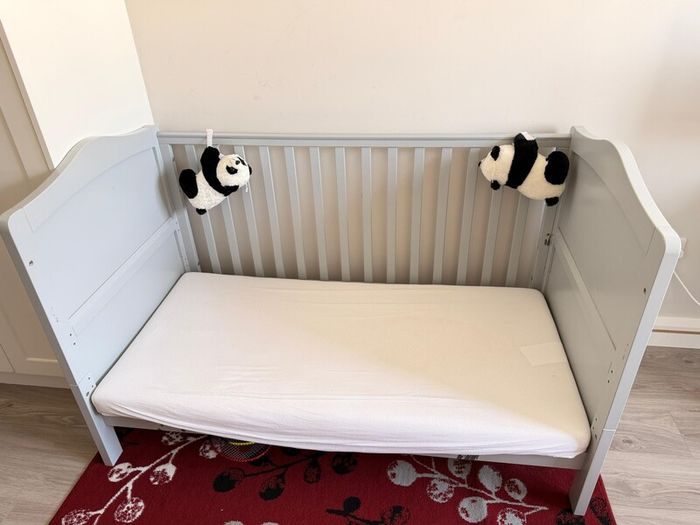 Baby Cot Bed for Sale