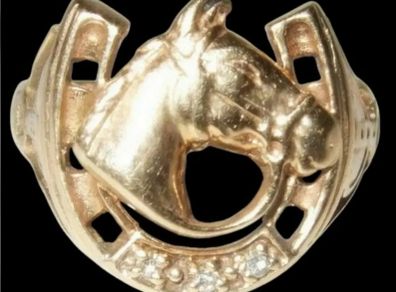 Vintage Hallmarked 9ct Yellow Gold & Diamond Ring