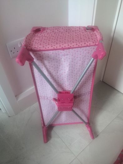 Baby doll play pens x 2