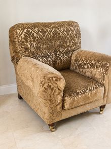 Finline Furniture Armchair