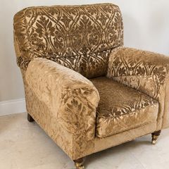 Finline Furniture Armchair