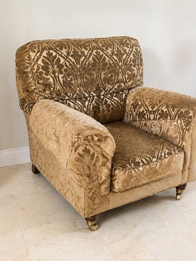 Finline Furniture Armchair