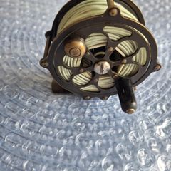 Vintage Pflueger Progress 80 Fly Reel