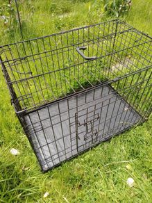 Large Folding Metal Dog Crate / Pet Cage (75cm x 55cm)