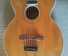 Antique 'The Gibson' L-1 from 1918