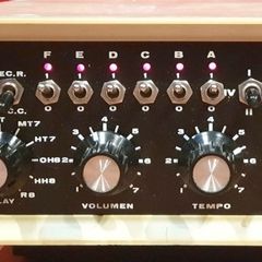 Manfred Fricke Berlin MFB 512 - Rhythmusmaschine 1984