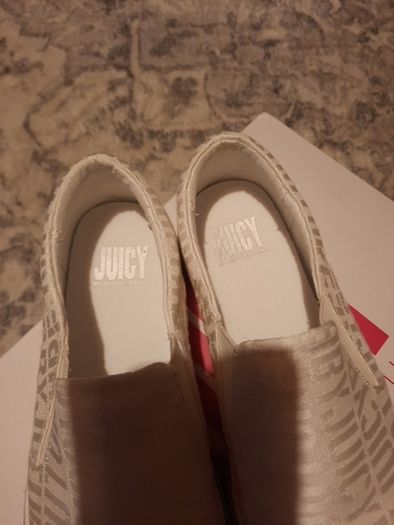 white juicy couture