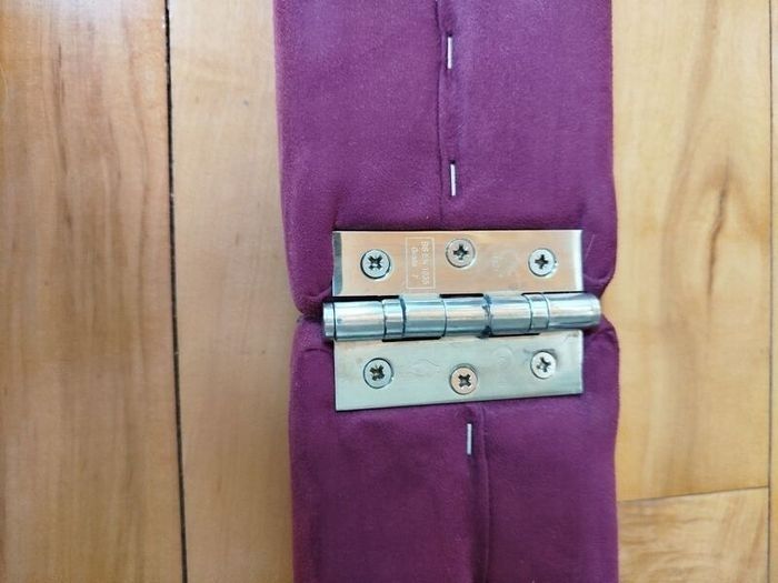 Gymnastics folding balance beam
