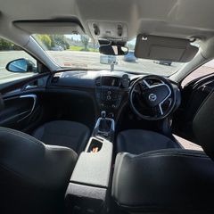 Vauxhall Insignia 2011