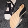 Wedged sandals Image 2