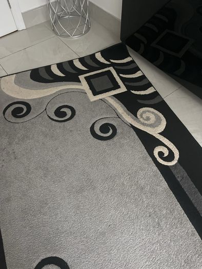 Rug