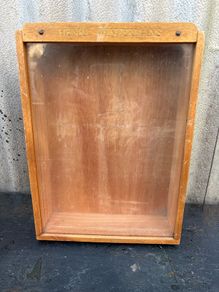 Vintage petit Henri Wintermans cigar shop/bar display box advertising