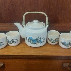 Lovely Vintage Japanese Teaset, with Six Small Cups and a Faux Bamboo Handled Teapot, Perfect for a Japanese Tea Ceremony