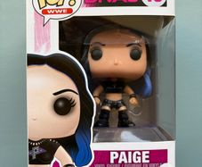 Funko Pop - Paige 16 - WWE Wrestling Total Divas - Vinyl Action Figure Vaulted