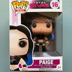 Funko Pop - Paige 16 - WWE Wrestling Total Divas - Vinyl Action Figure Vaulted