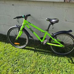 Frog 52 kids bike