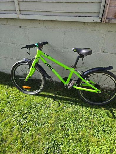 Frog 52 kids bike
