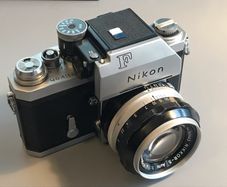 Nikon F Photomic film camera