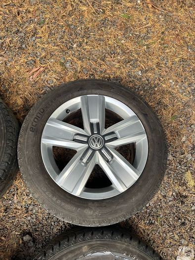 17' Genuine VW Transporter 5x120 alloy wheels