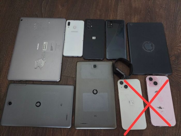 Phone/Tablet lot