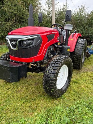 50HP Tractor  Very Low Hours  6FT Finishing Mower