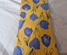 Stylish 100 percent Silk tie