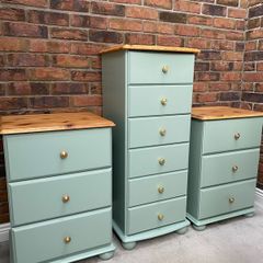 Tallboy chest and bedside lockers