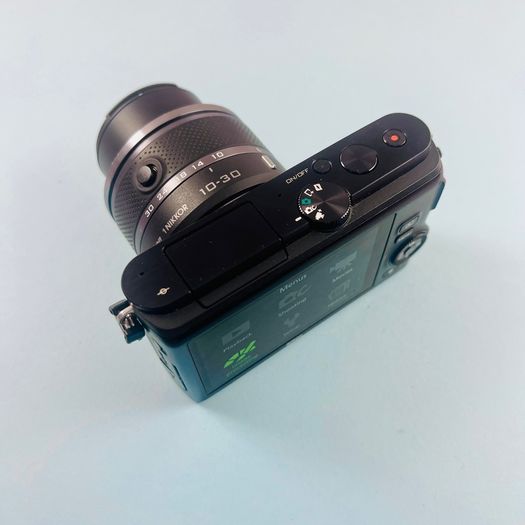 Nikon 1 J3