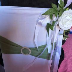 113 White Chair Covers 48 sage sashes