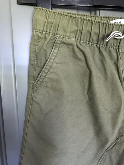 Pennys boys khaki coloured shorts aged 9-10 years