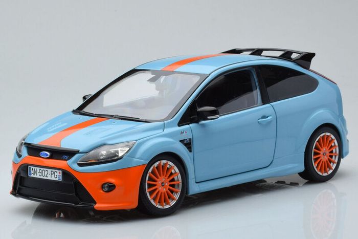 Ford Focus RS mk2 Le Mans Edition 2010 New in Box 1/18