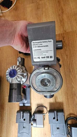 Dyson Dyson V6 (DC56) Handheld Hoover - New battery required