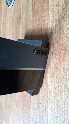 Samsung Galaxy Z Fold 4