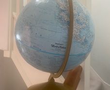 Repologe World Series Raised 12" Globe
